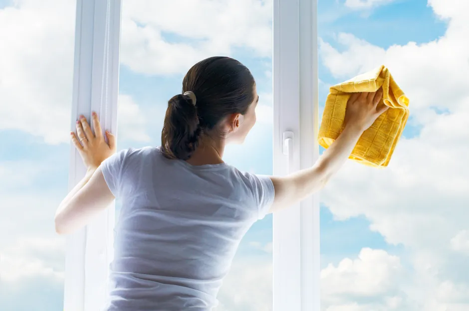 Commercial window cleaning for Johns Creek businesses