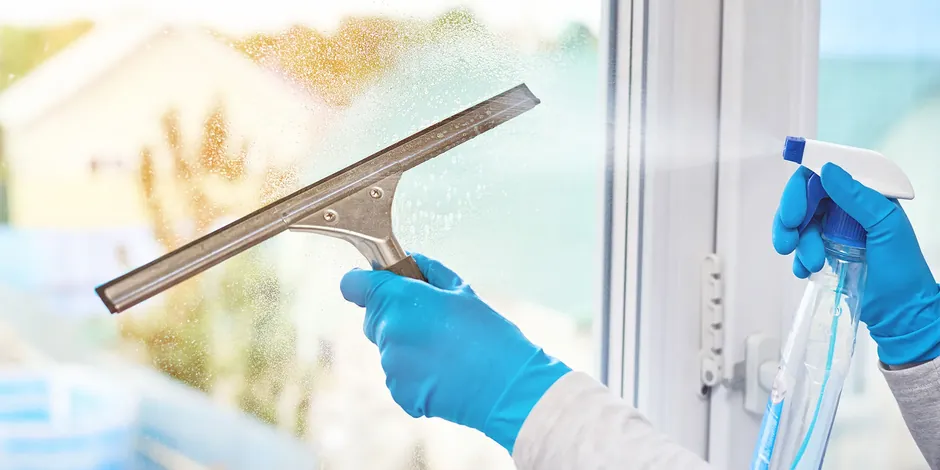 Commercial window cleaning for Marietta businesses